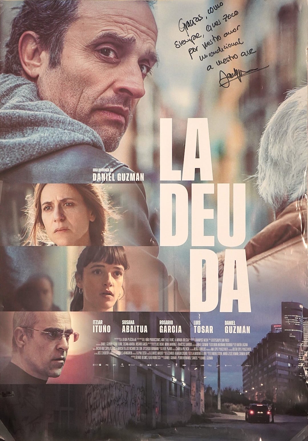 DIRECTORES EN EL ZOCO. DANIEL GUZMÁN presenta «La deuda»